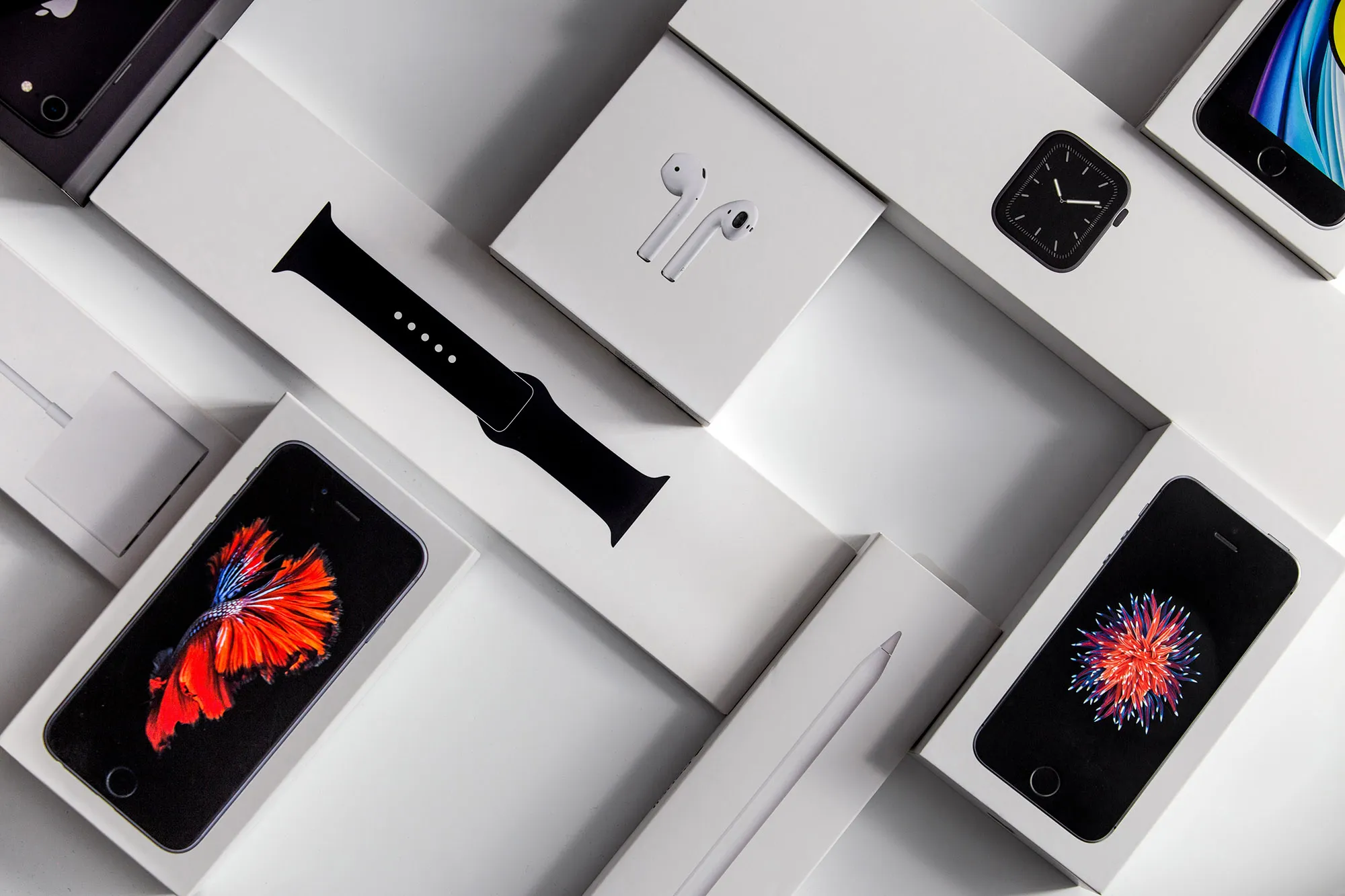 5 Apple Gadgets You Really Should Avoid This Holiday Season